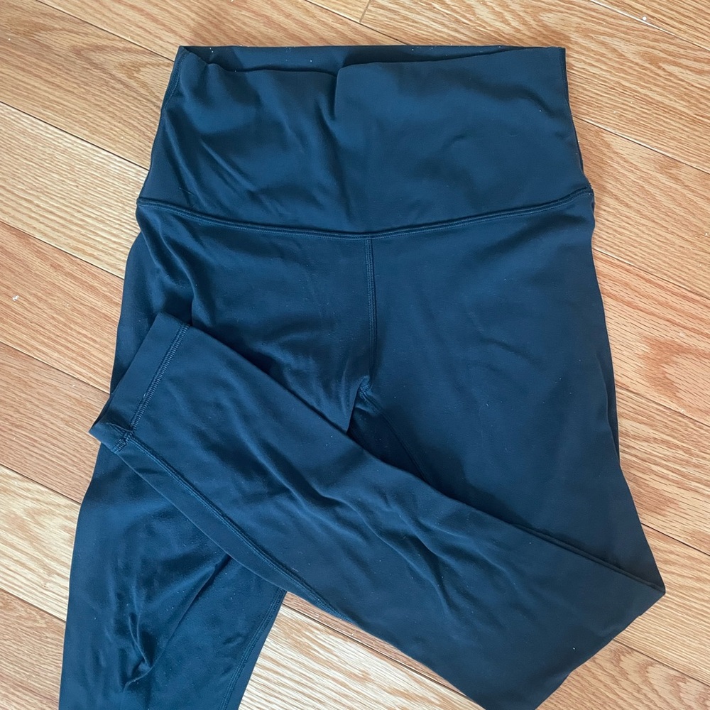 Lululemon Align Pant 28” Sz 6 - Picture 2 of 5